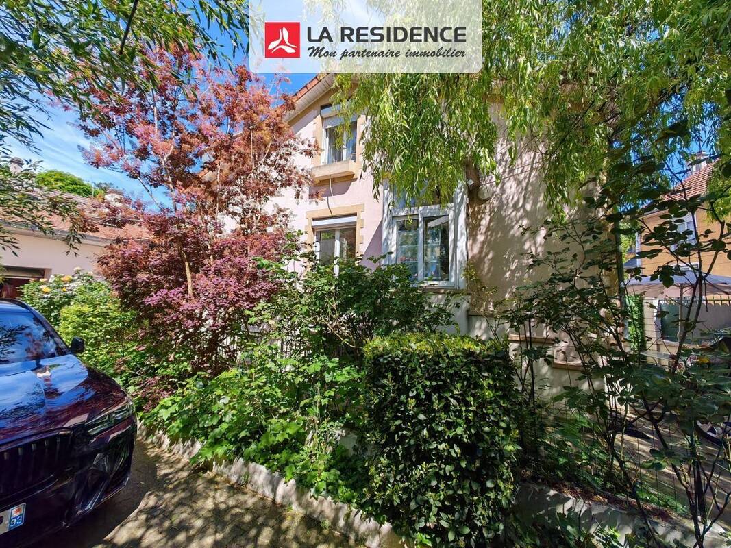 Maison à PIERREFITTE-SUR-SEINE