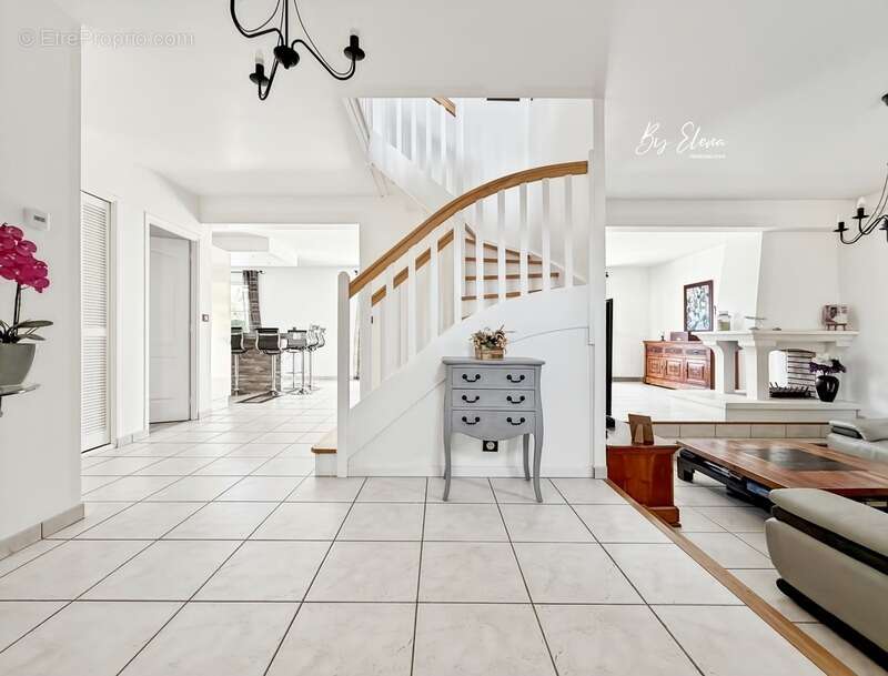 Maison à CLAYE-SOUILLY