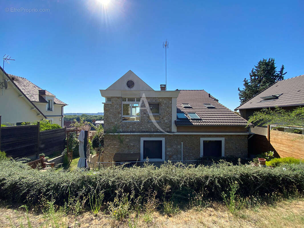 Maison à ATHIS-MONS