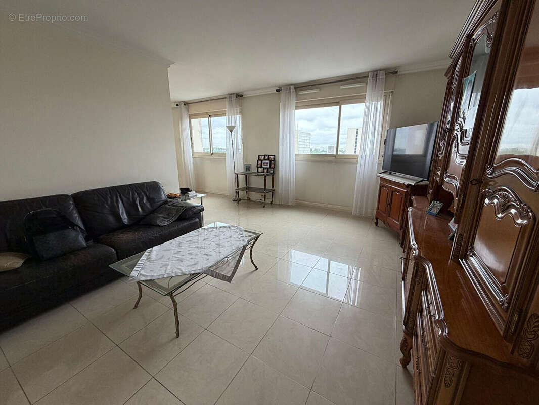 Appartement à SARCELLES