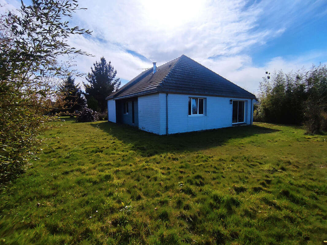 Maison à SAINTE-ANNE-SUR-BRIVET