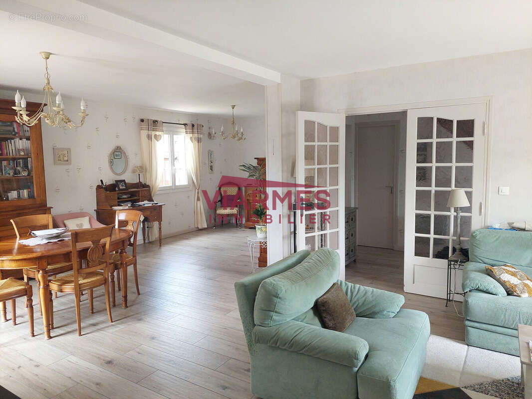 Maison à VIARMES