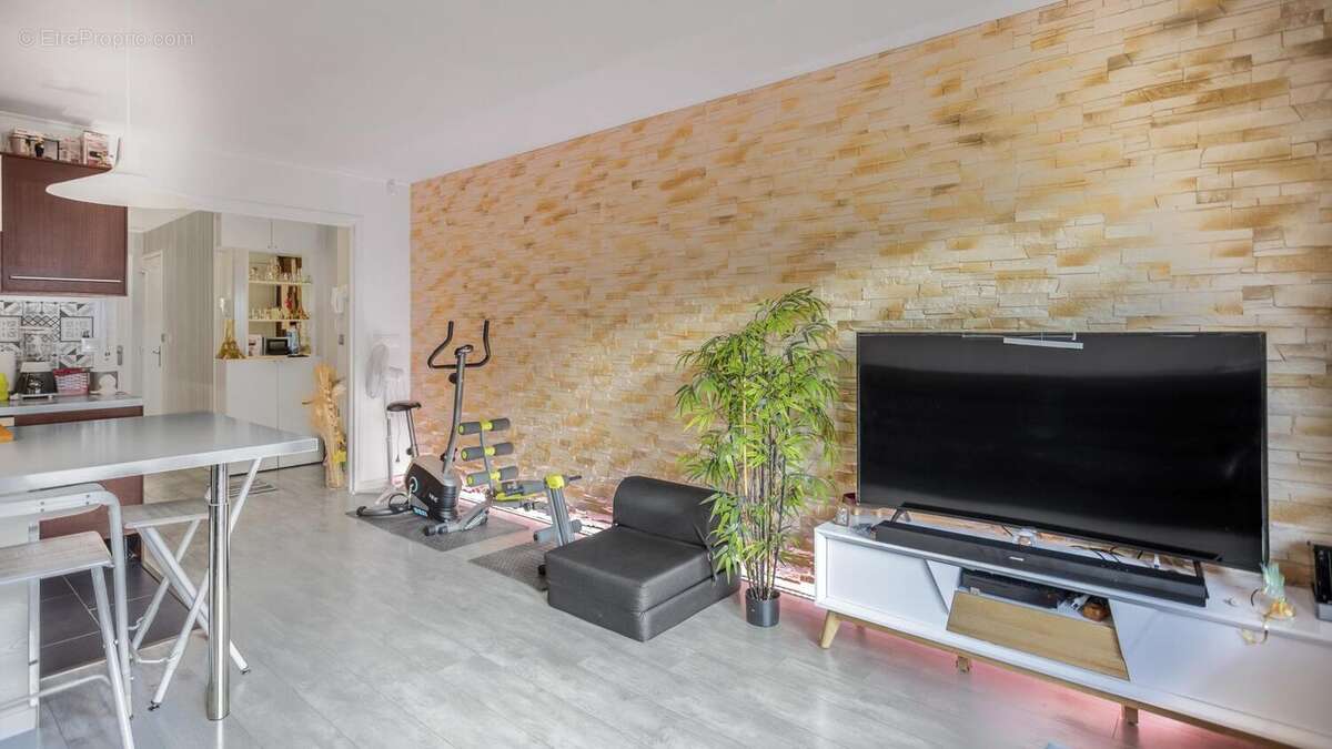 Photo 3 - Appartement à CHEVILLY-LARUE