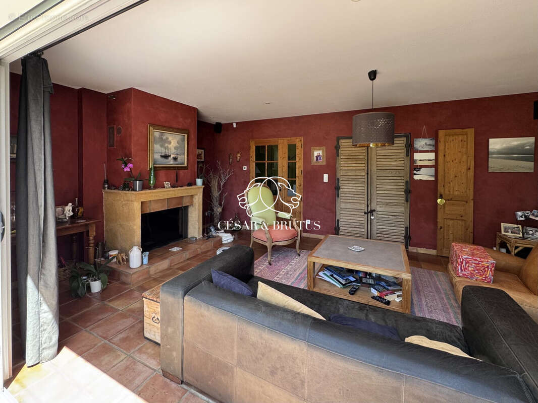 Maison 180 m² à Chazay-D'azergues  - photo 7