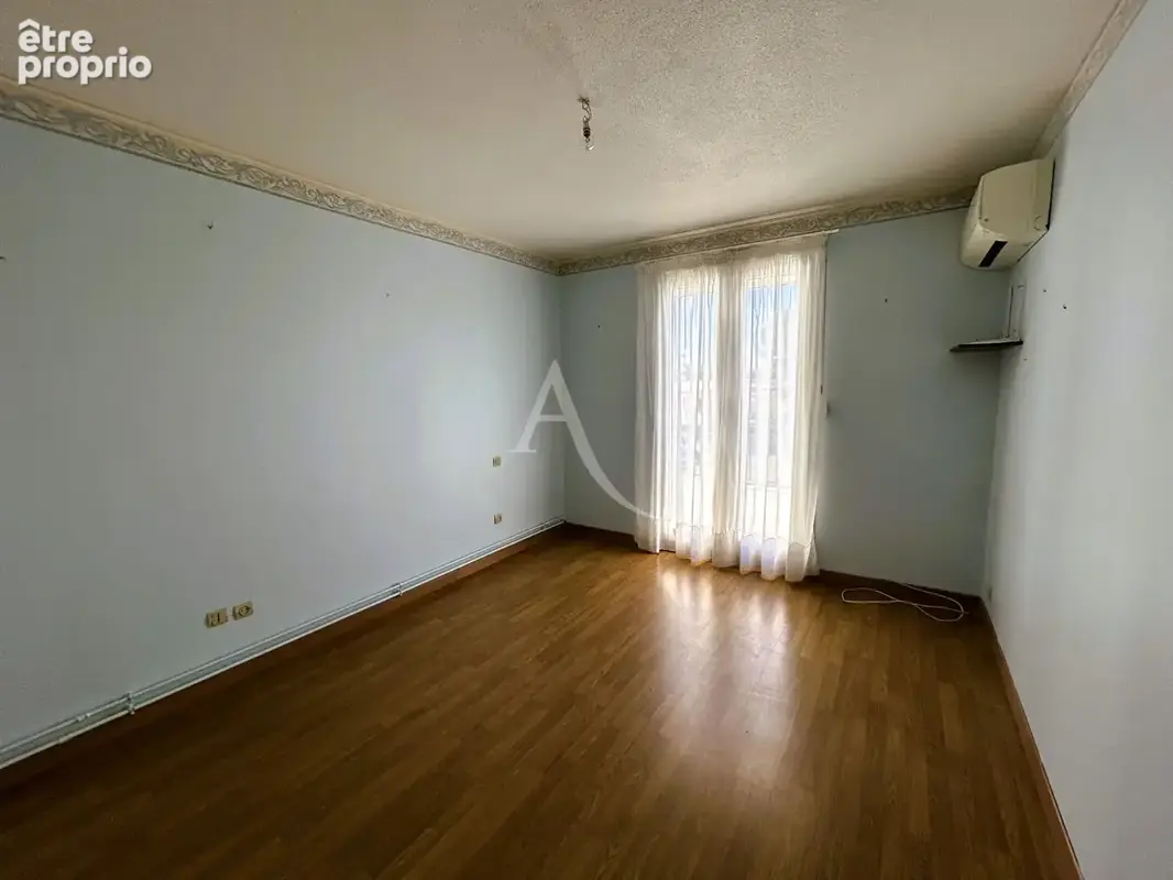 Vaste appartement Perpignan 3 pièces, double balcon et cave secteur Verte Feuille - photo 11