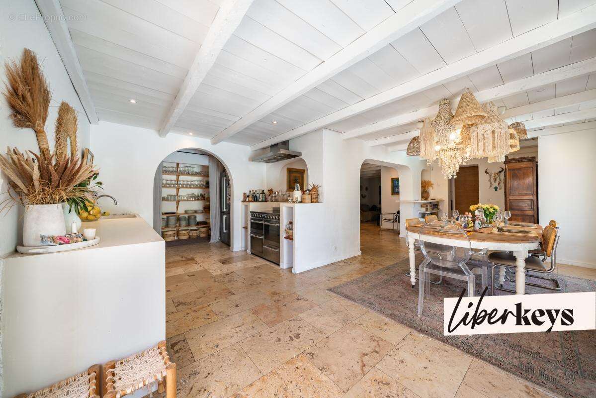 Villa d'Exception entièrement rénovée I Saint-Paul-de-Vence - photo 2