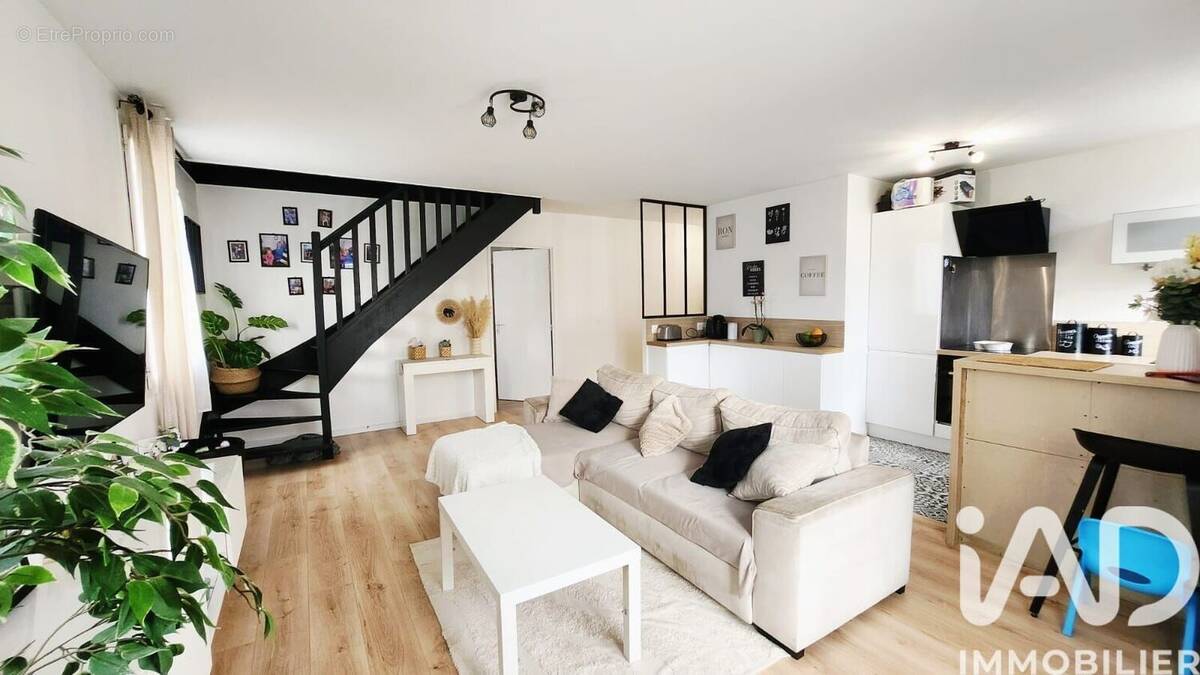 Photo 1 - Appartement à VAIRES-SUR-MARNE