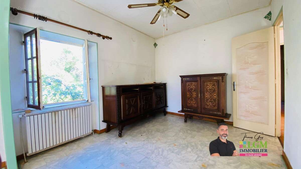 Maison à VEZENOBRES