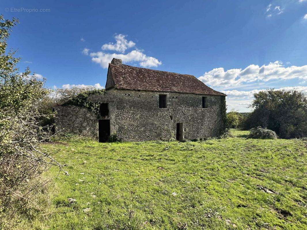 Maison à EXCIDEUIL