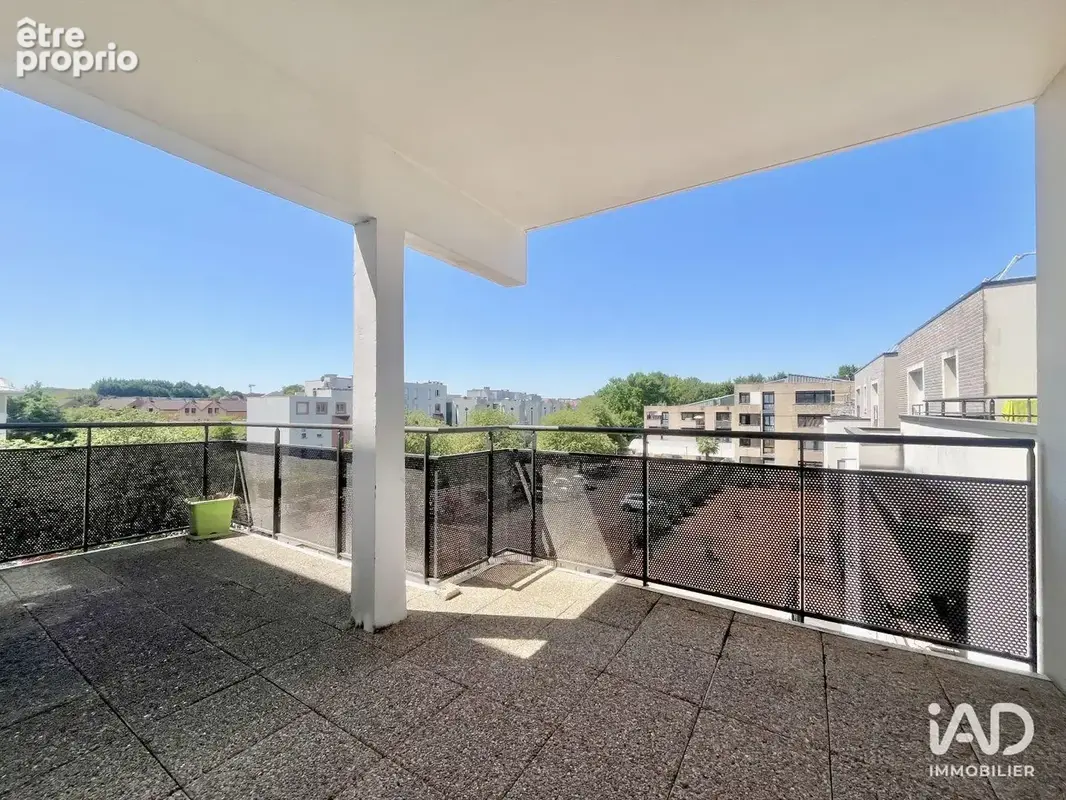 Photo 1 - Appartement à LOGNES