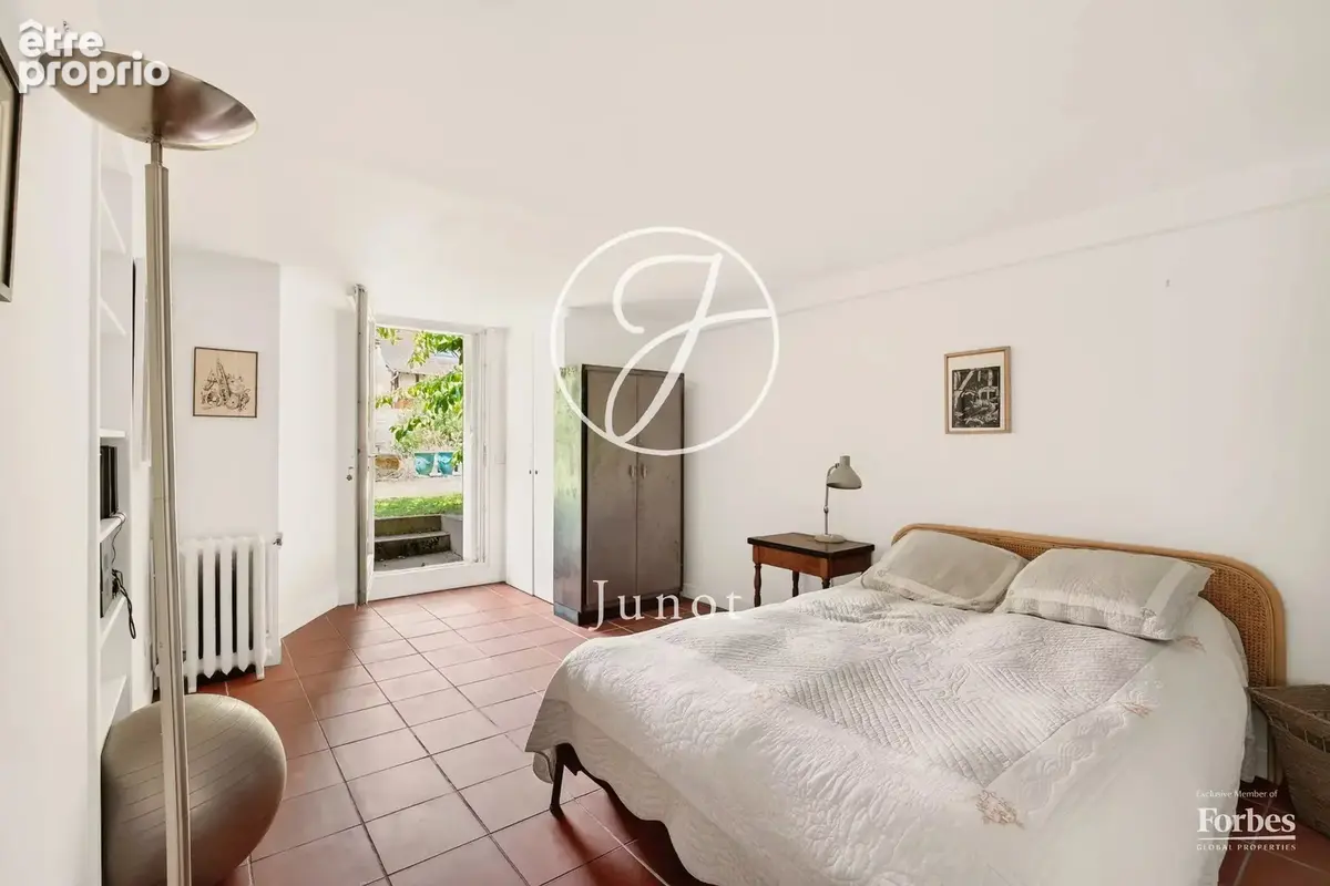 Ville-d'Avray - CÔTE D'ARGENT - Maison de 171 m² - Terrain de 370 m² - photo 19