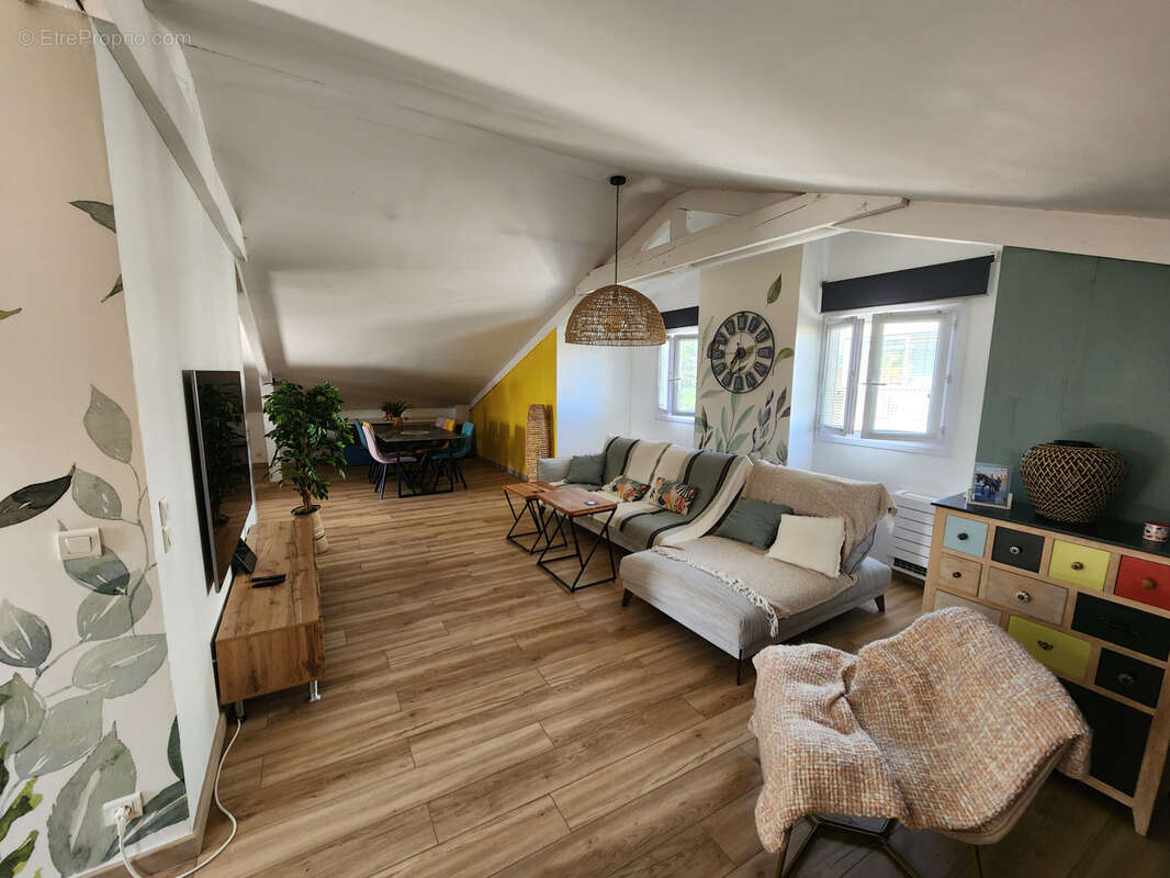 Appartement à SAINT-RAPHAEL