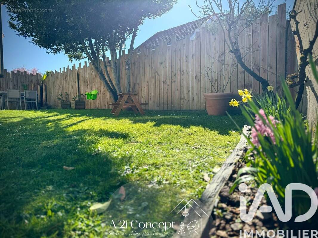 Photo 1 - Maison à SAINT-SEBASTIEN-SUR-LOIRE