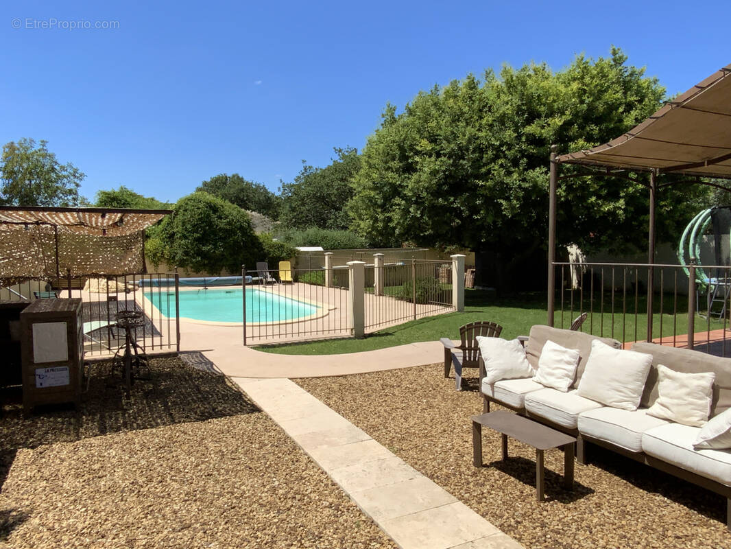 Maison à UZES