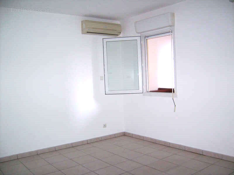 Appartement à SAINT-DENIS