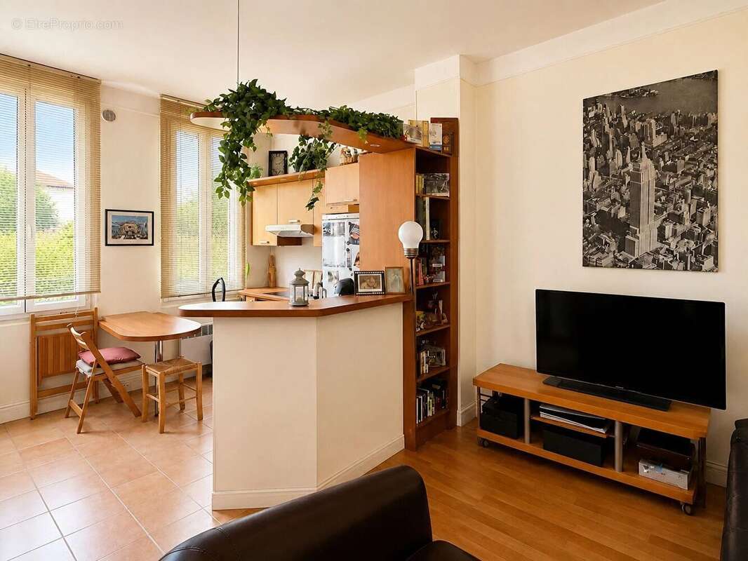 Appartement  2 pièce(s) 30.09 m2, BOIS-COLOMBES mairie - photo 3