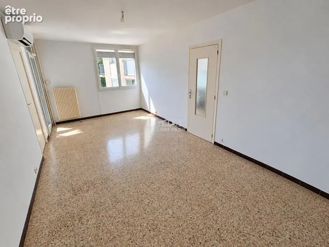 Appartement Marignane 4 pièce(s) 74 m2 - photo 4