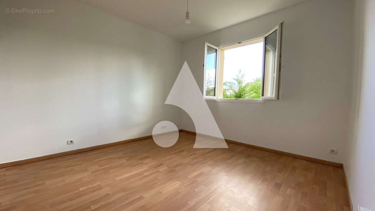 Maison à Lagorce - photo 8