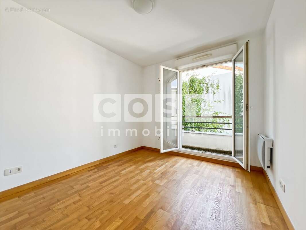 Appartement à COLOMBES