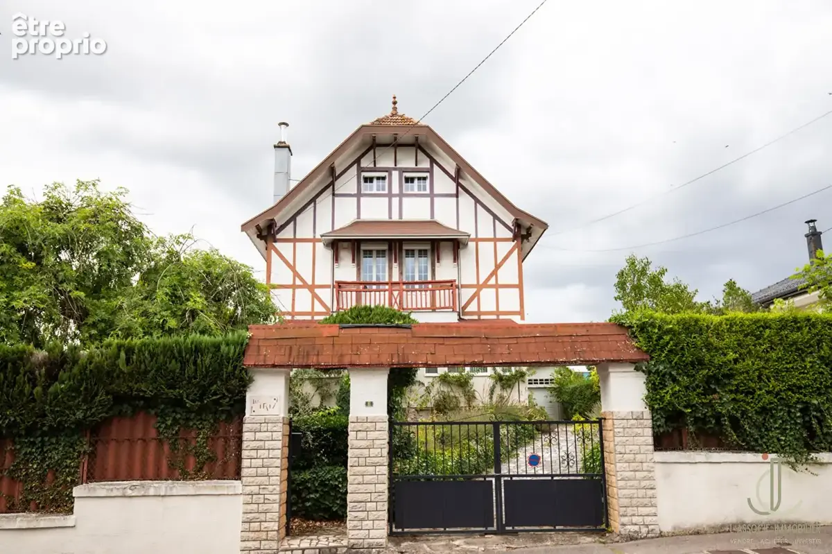 Photo Maison à Vittel au prix de 249 000€