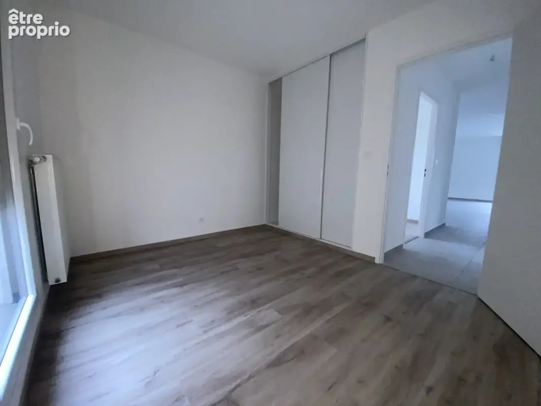 Sciez, dernier etage appartement  5 pieces de  112,34 m2 4 chambres - photo 5