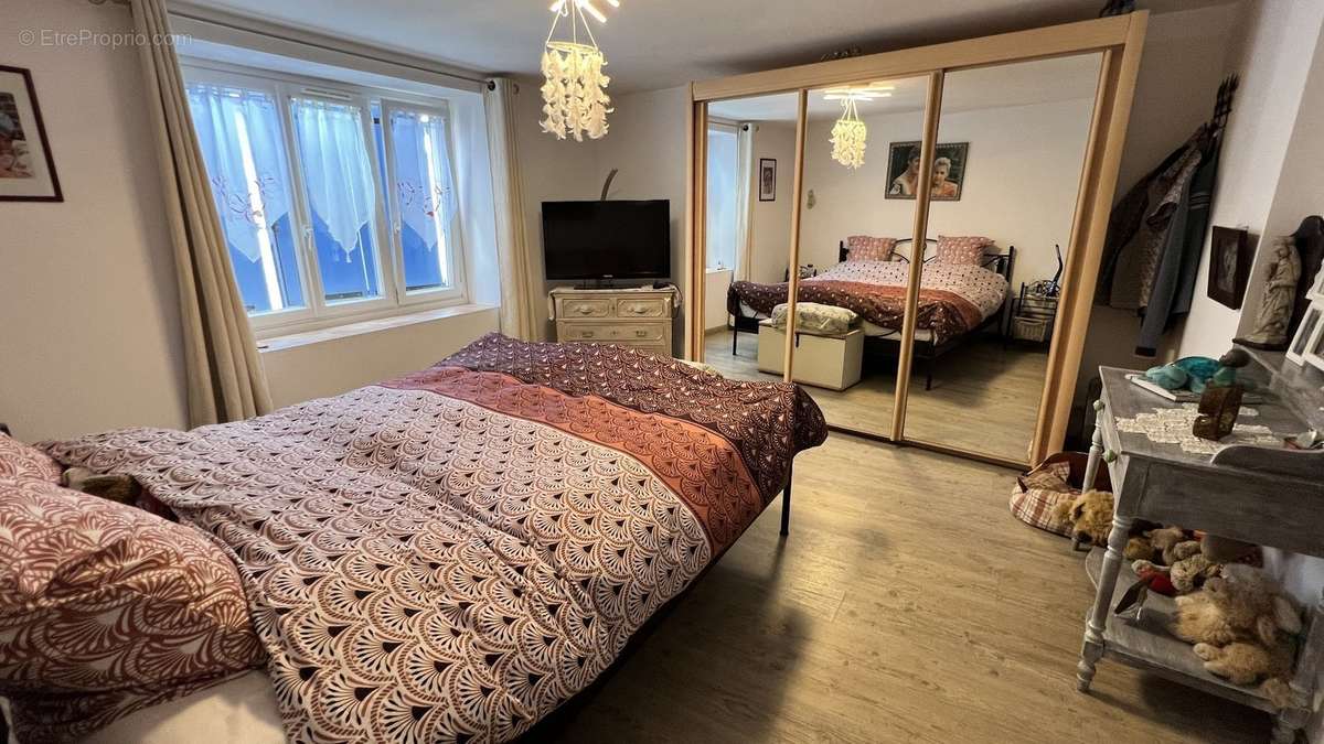 Maison à SAINT-AMBROIX