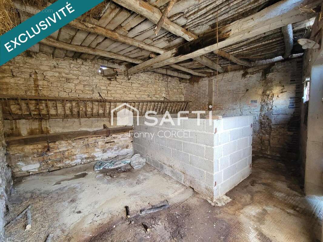 Photo 9 - Maison à CHESLEY