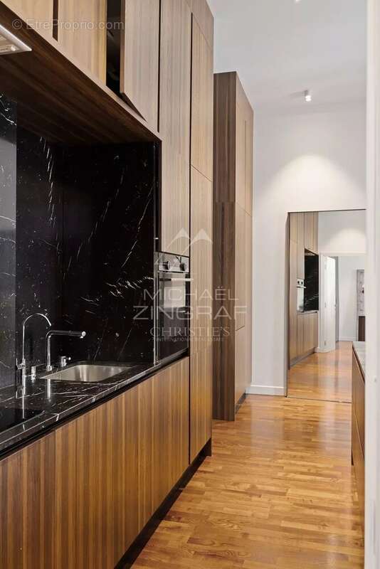 Appartement à CAP-D'AIL