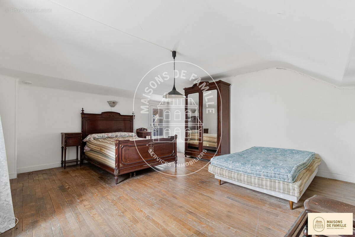 Maison à NOISY-LE-ROI