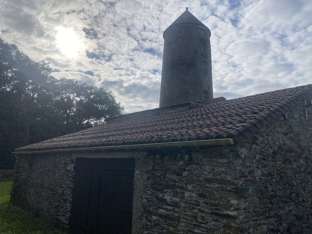 Maison à LE CELLIER