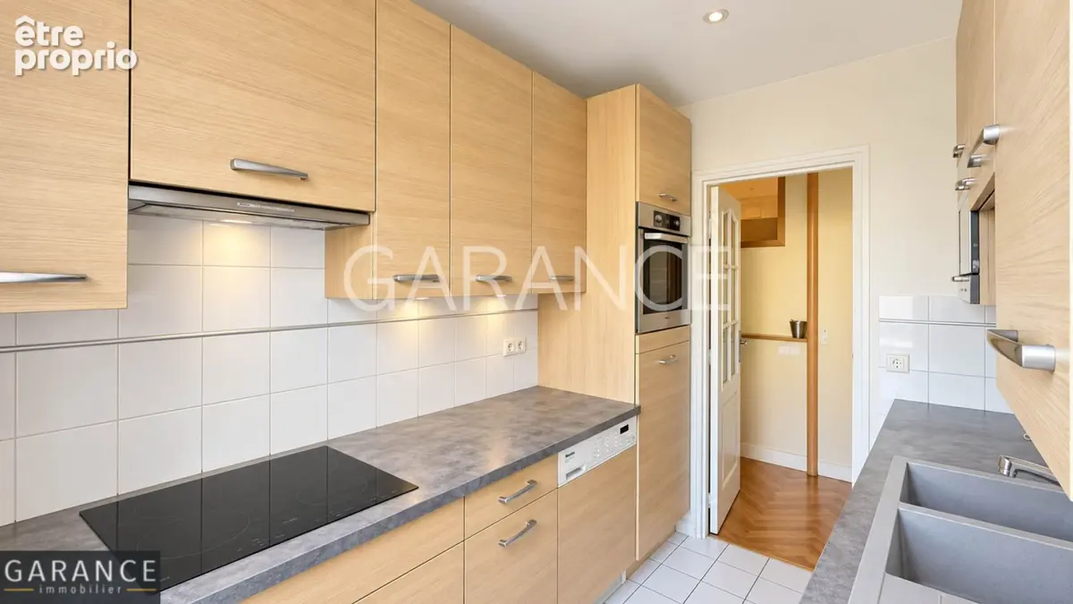 Appartement 5 pièces 105 m² à vendre à Paris-15e (75015) - photo 5