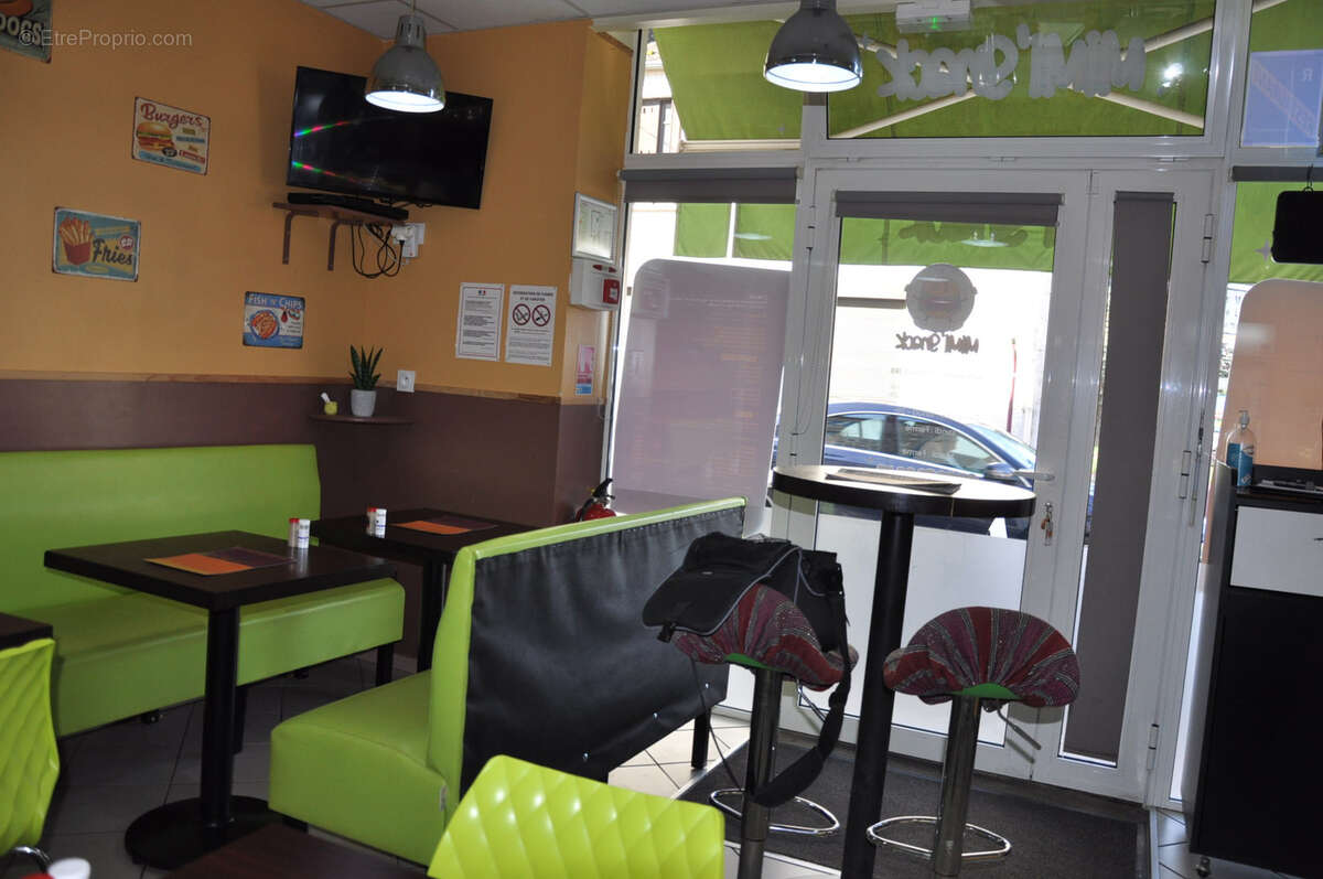 Appartement à LE MAYET-DE-MONTAGNE