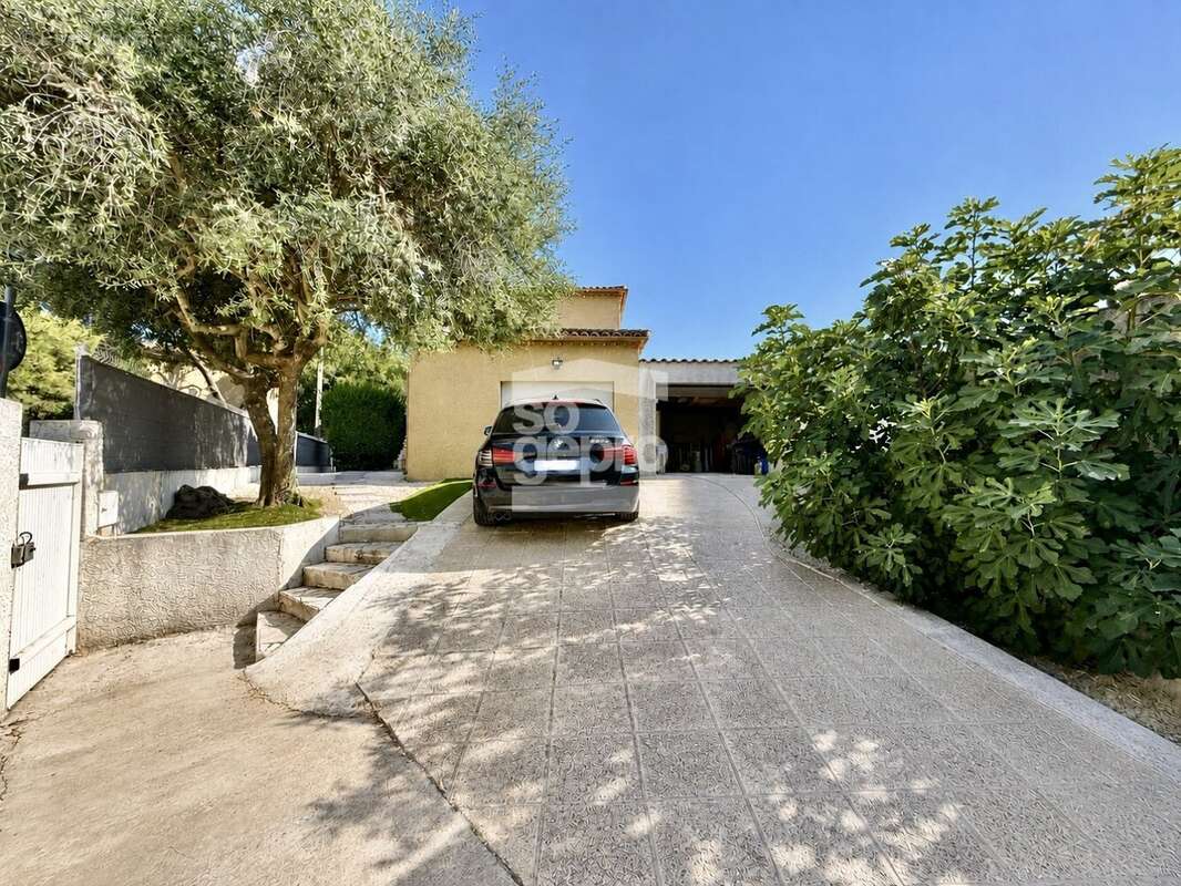 Réf - 2069 : Vente Maison 5 Pièces avec Piscine à Vias ! - photo 10
