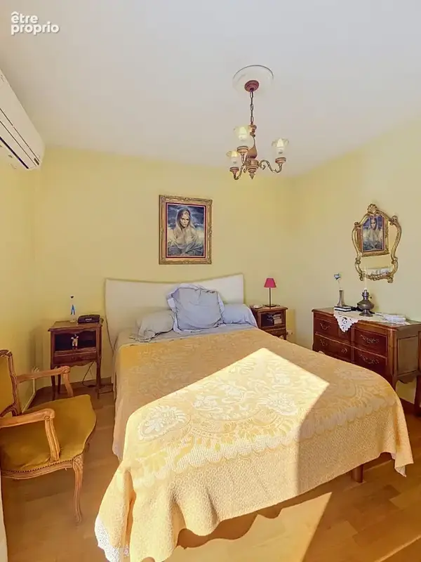 Appartement P5, 125m2 DERNIER ETAGE, Terrasse 80m2 Nîmes , garage et cave - photo 6