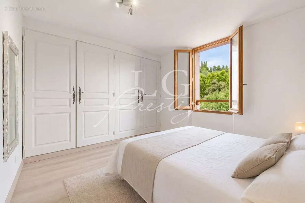 Appartement à CALLIAN