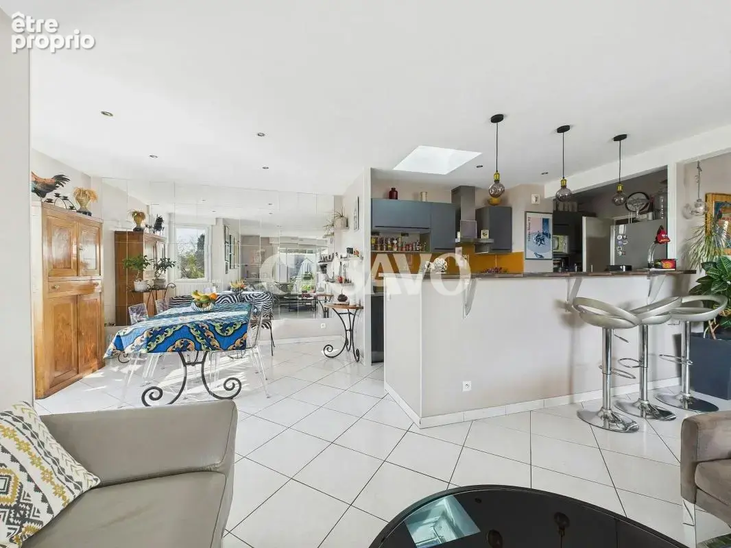 Vente Appartement 4 pièces de 105m² - 69140 Rillieux-la-Pape - photo 11