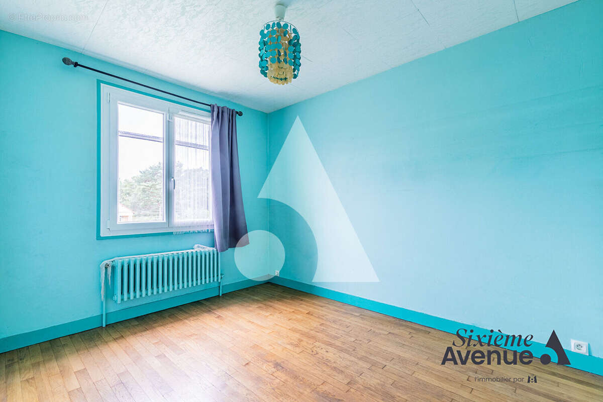 Maison à SAINT-MICHEL-SUR-ORGE