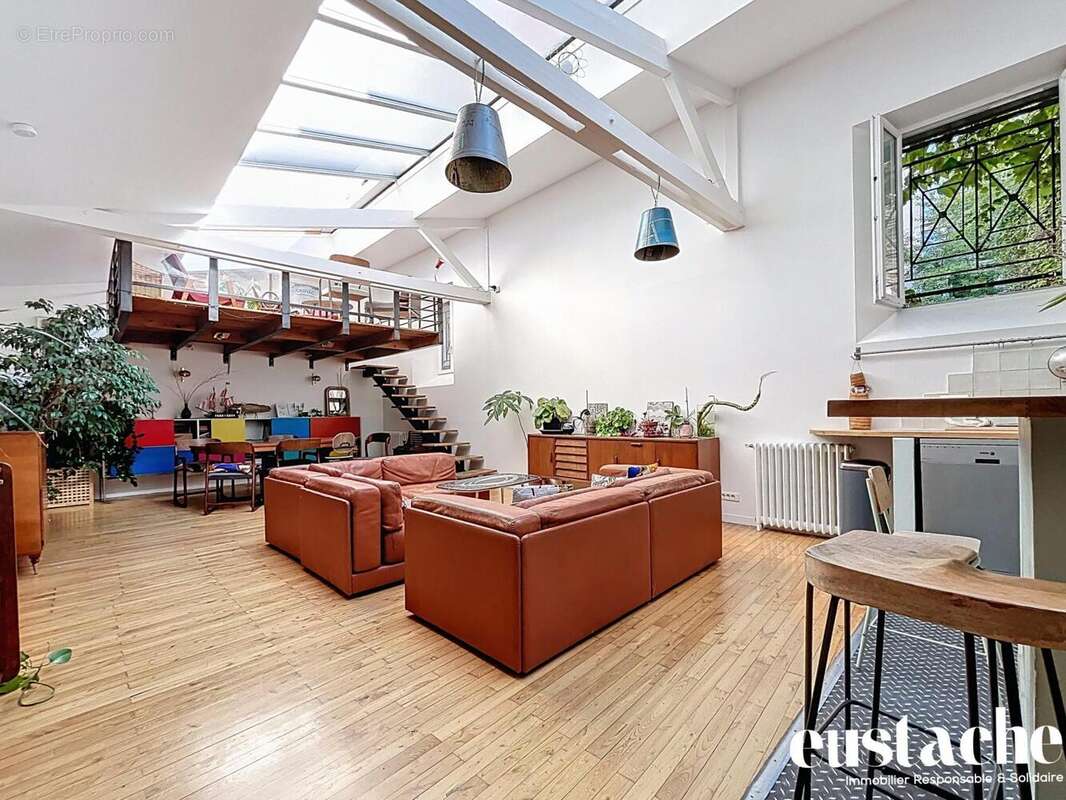 Appartement à PARIS-11E