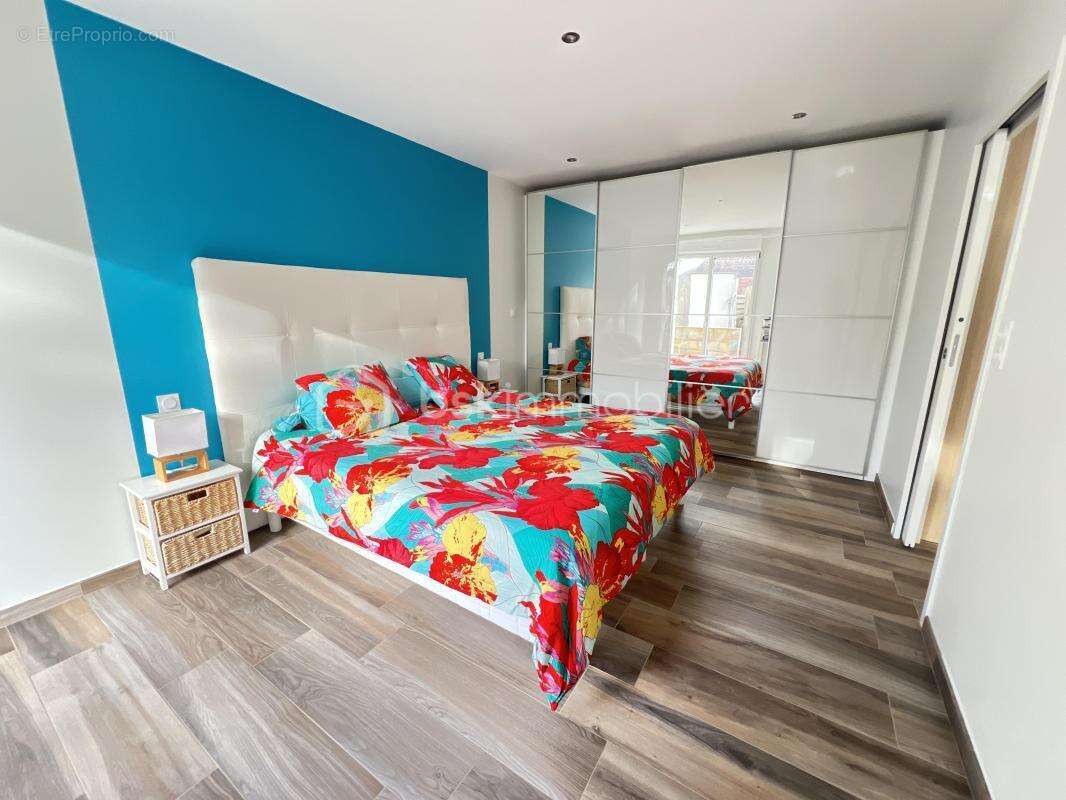 Appartement à SACLAS