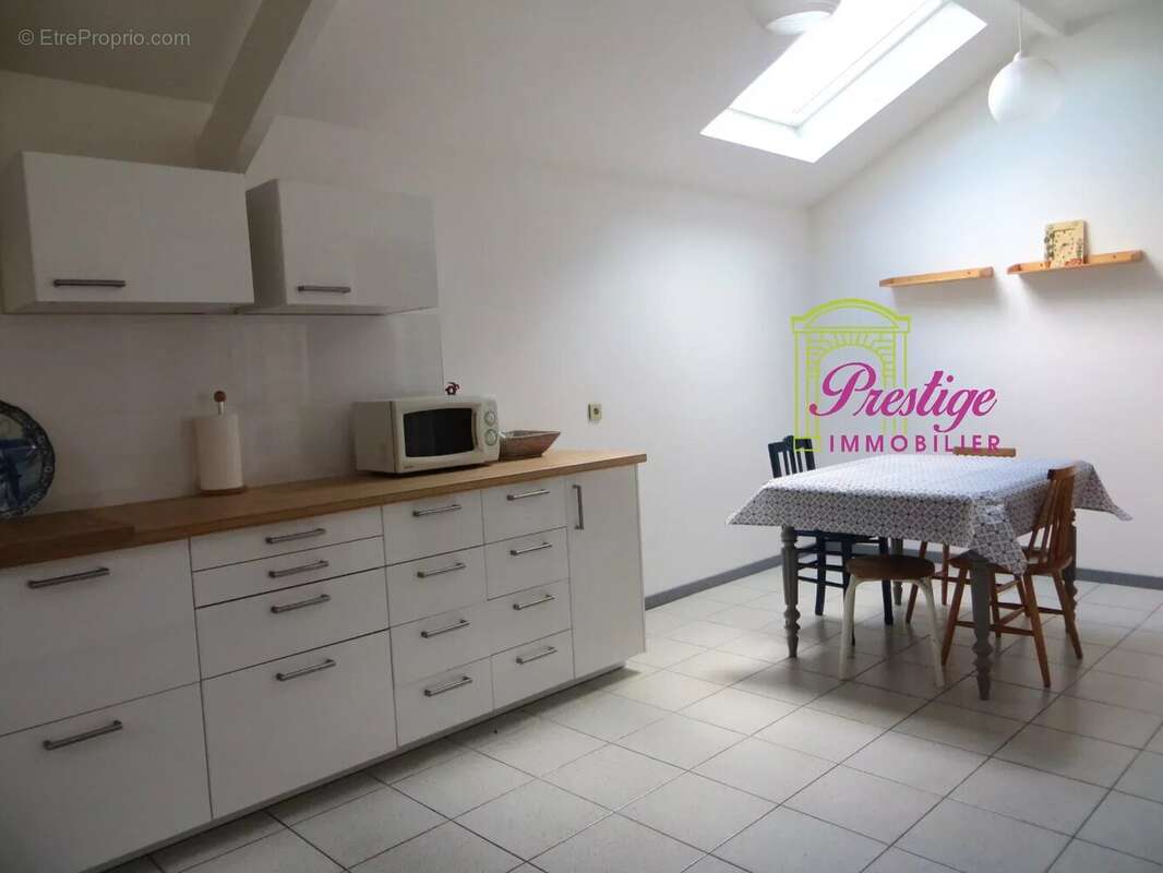 Maison à SARTROUVILLE