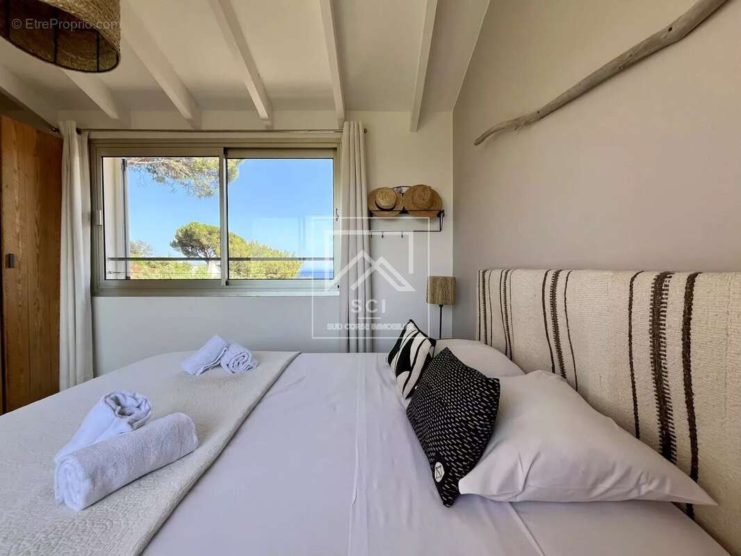 Appartement 2 chambres, vue mer et montagne, plage à pied, Santa Giulia - photo 13