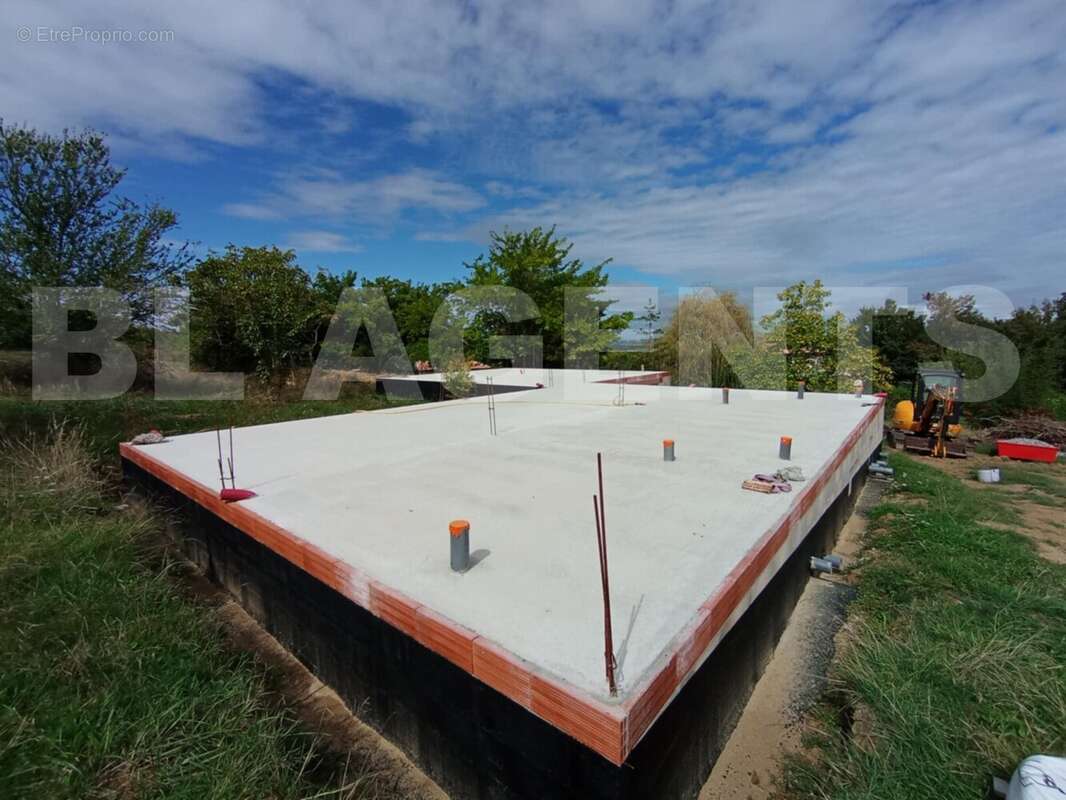 6f14c656-200a-447b-a971-ea745777d489 - Terrain à LAVAUR