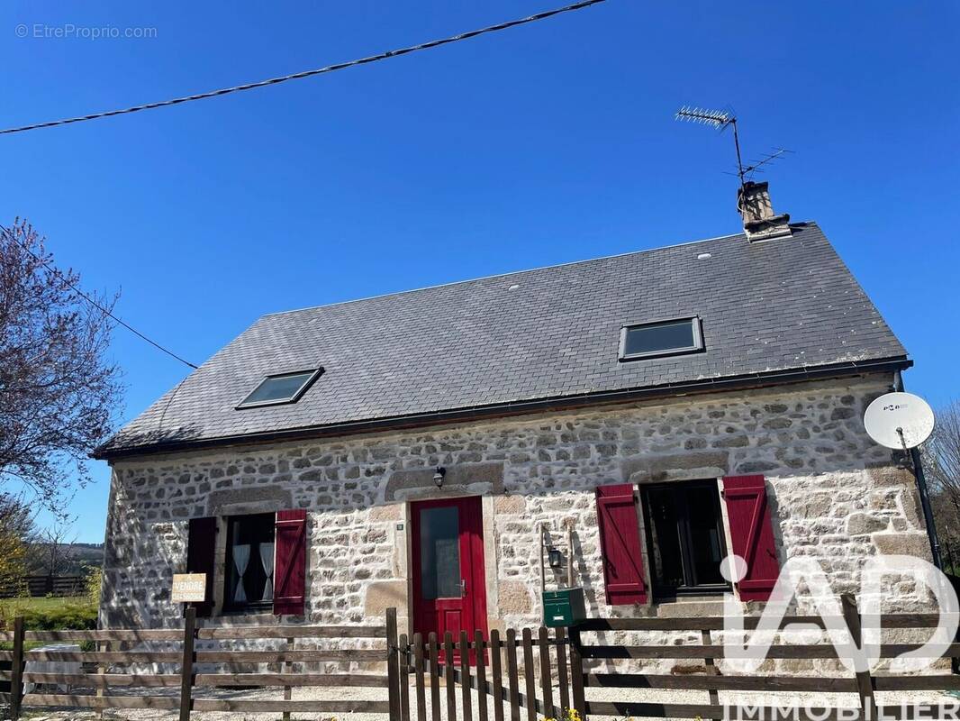 Photo 1 - Maison à SORNAC