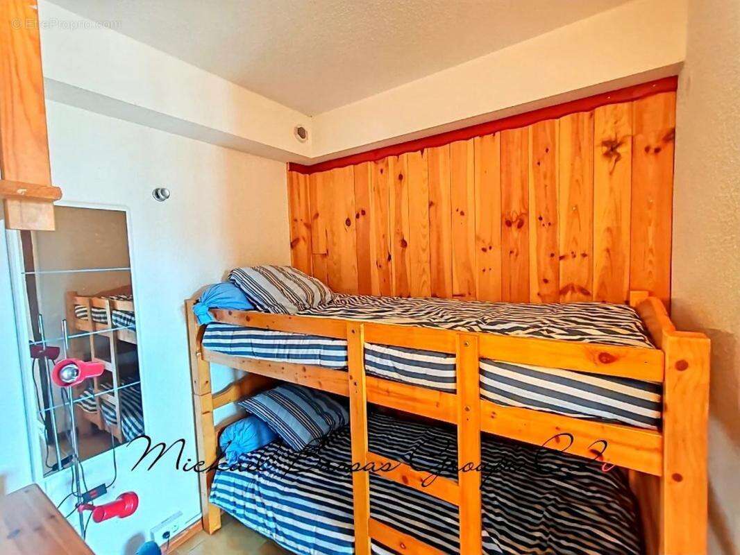 Appartement à LES ANGLES