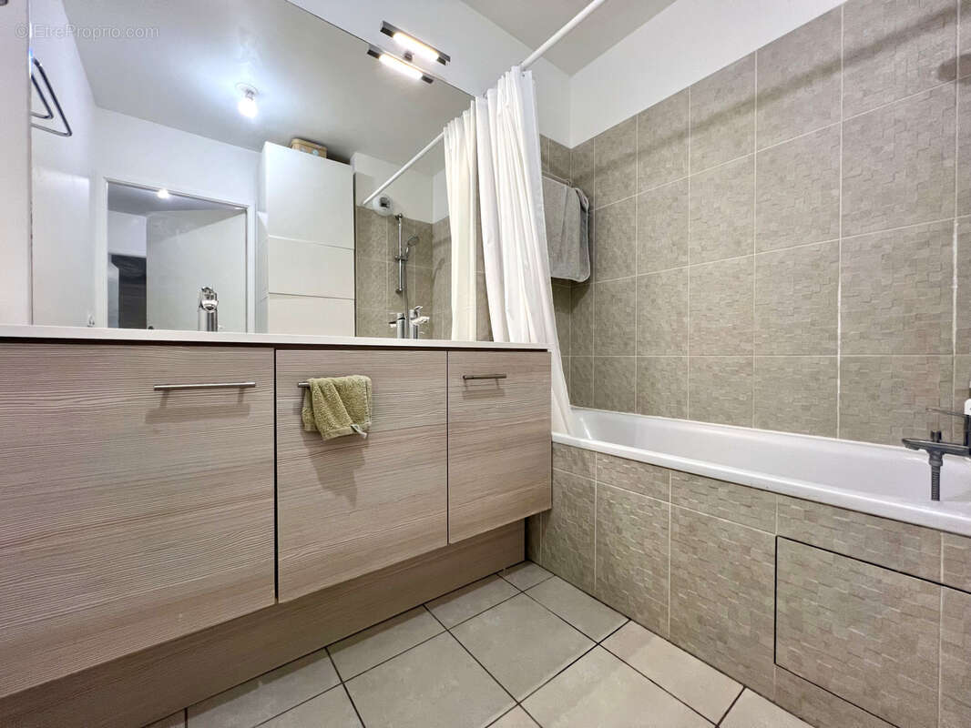 Appartement à CHESSY