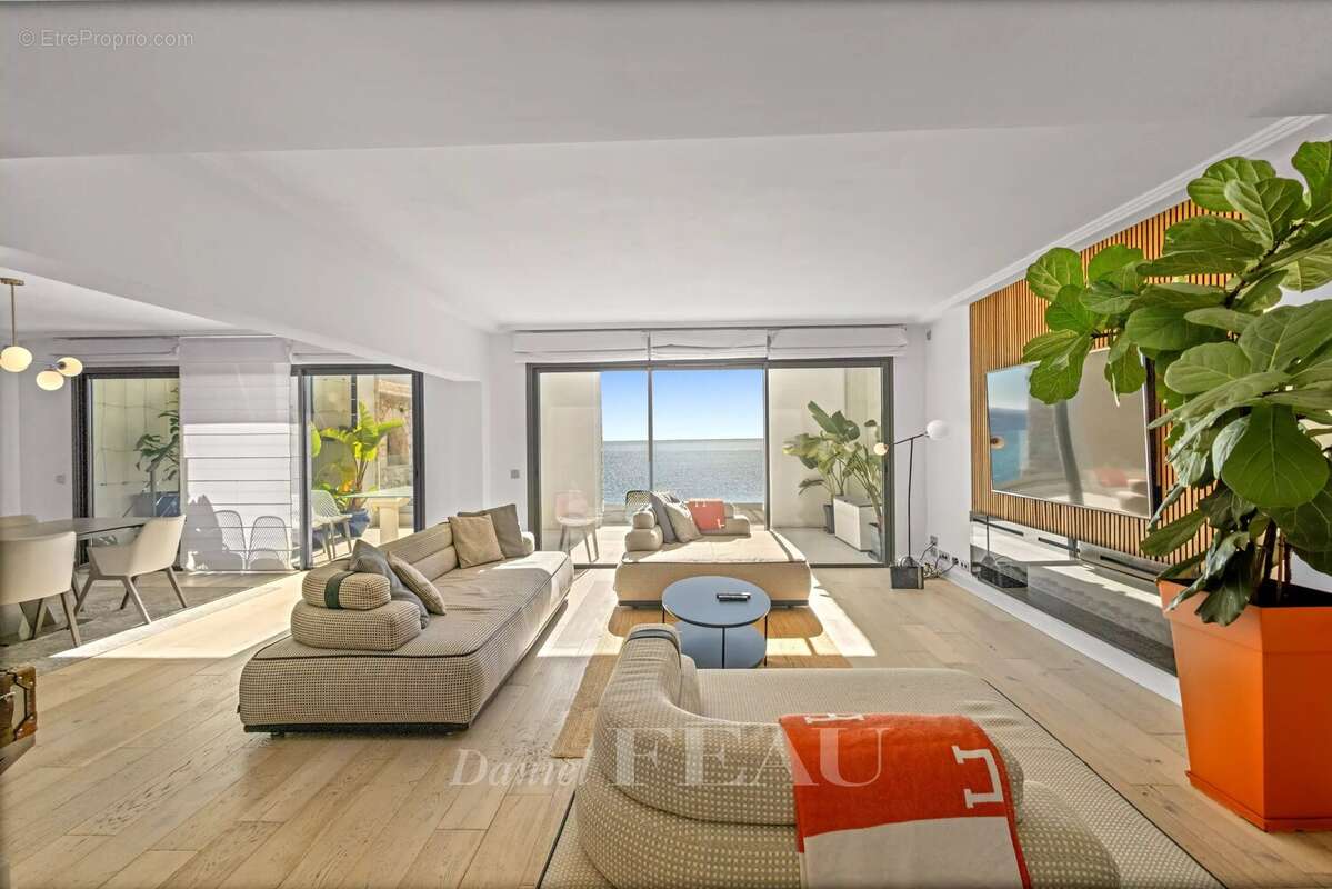 Nice - Exceptionnel appartement face à la mer - photo 5