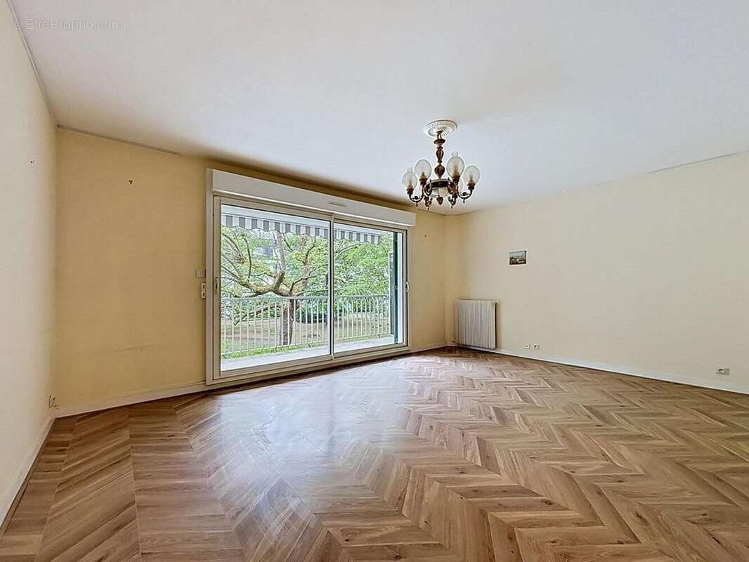 Photo 2 - Appartement à GOUVIEUX
