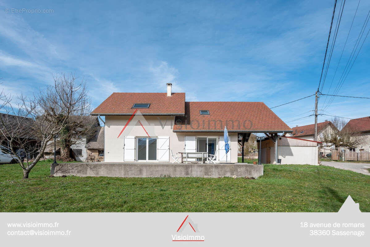 Maison à LES ECHELLES