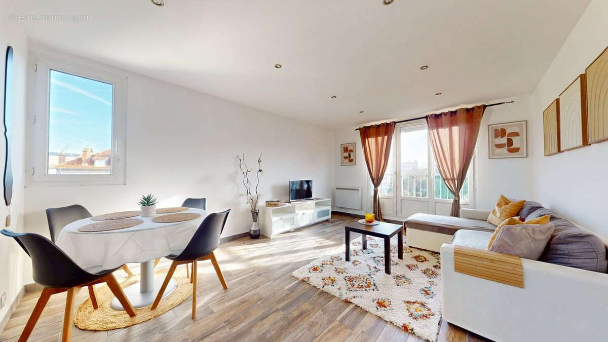Appartement à PALAISEAU