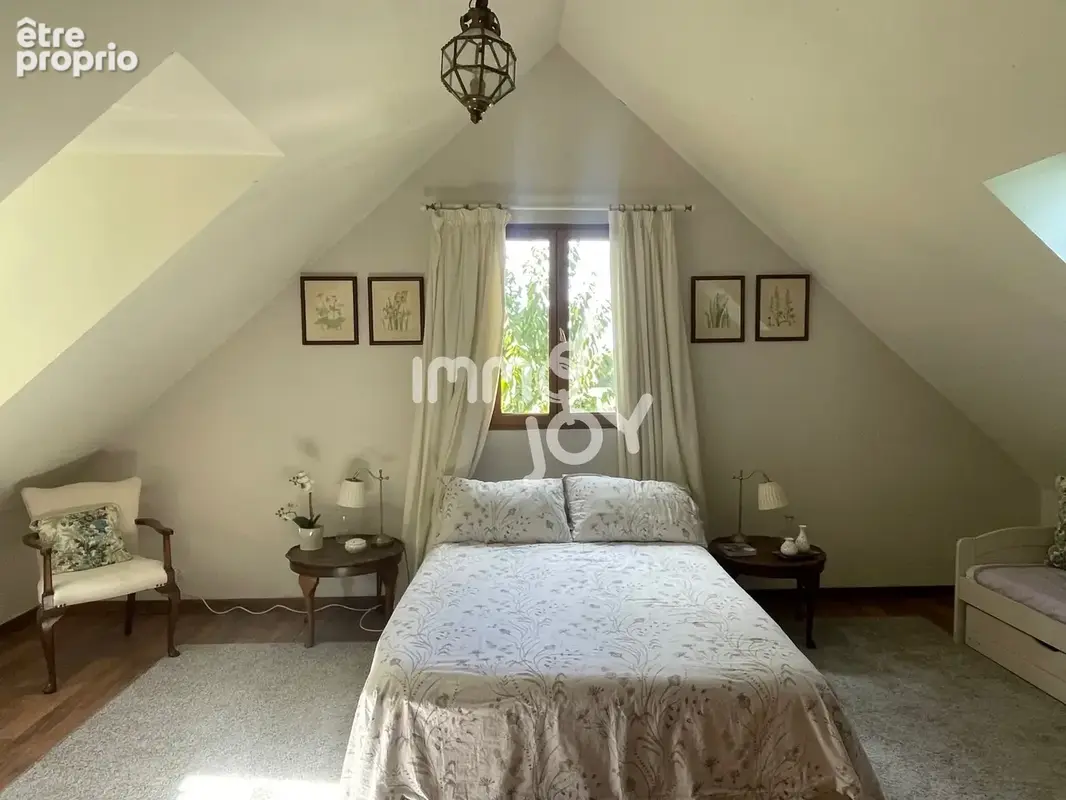 Entre Mamers et Mortagne au Perche, en village, maison de pays avec dépe,dances sur 1566 m2 de jardin arboré.. - photo 13